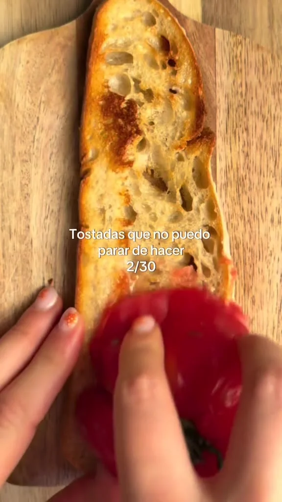 Pan y tomate